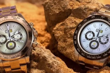 Fire-Boltt Blizzard Smartwatchवॉच में इनबिल्ट गेम्स, रिमोट कैमरा कंट्रोल, अलार्म, टाइमर, स्टॉपवॉच, वेदर अपडेट जैसे फीचर्स शामिल हैं।