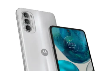 Flipkart sale on Motor smartphones